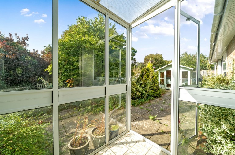 Images for Longmeadow Gardens, Birdham, PO20