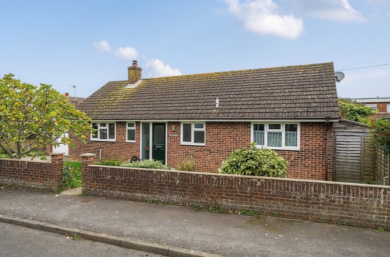 Click the photo for more details of Wessex Avenue, East Wittering, PO20