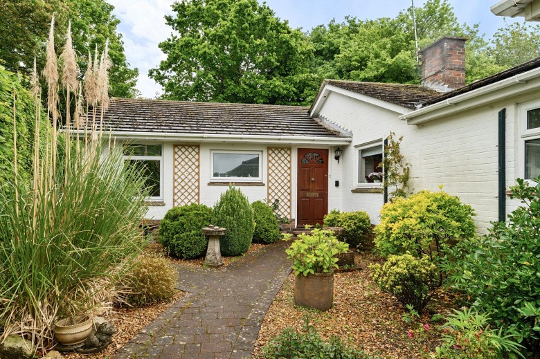 Click the photo for more details of Pond Rise, West Chiltington, RH20