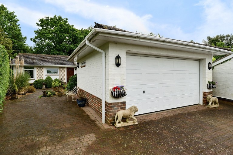 Images for Pond Rise, West Chiltington, RH20
