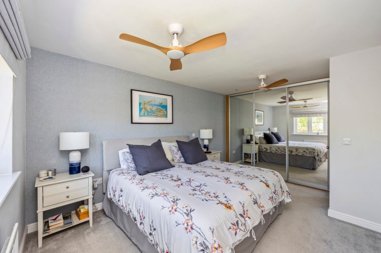 Images for Firs Close, Horsham, RH12