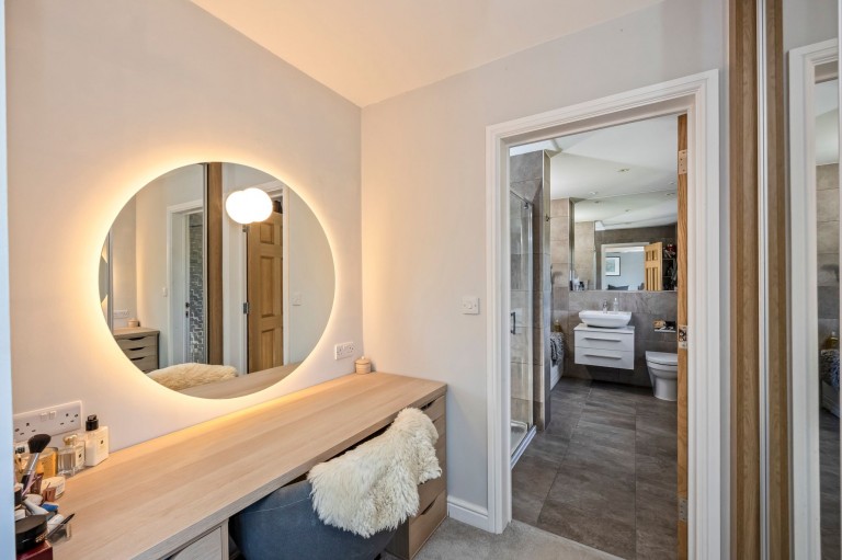 Images for Firs Close, Horsham, RH12
