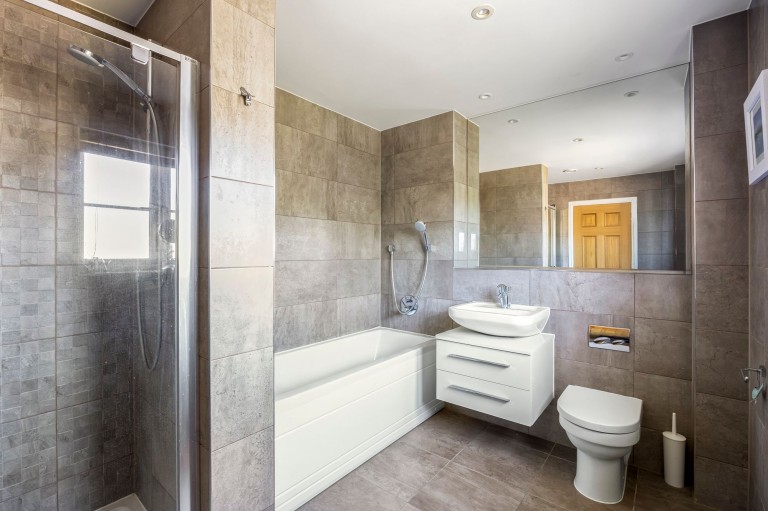 Images for Firs Close, Horsham, RH12