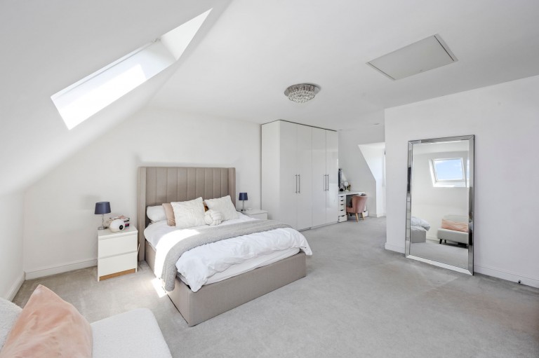Images for Firs Close, Horsham, RH12