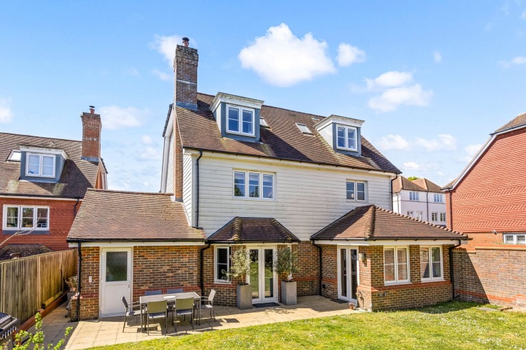 Images for Firs Close, Horsham, RH12