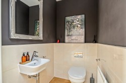 Images for Firs Close, Horsham, RH12