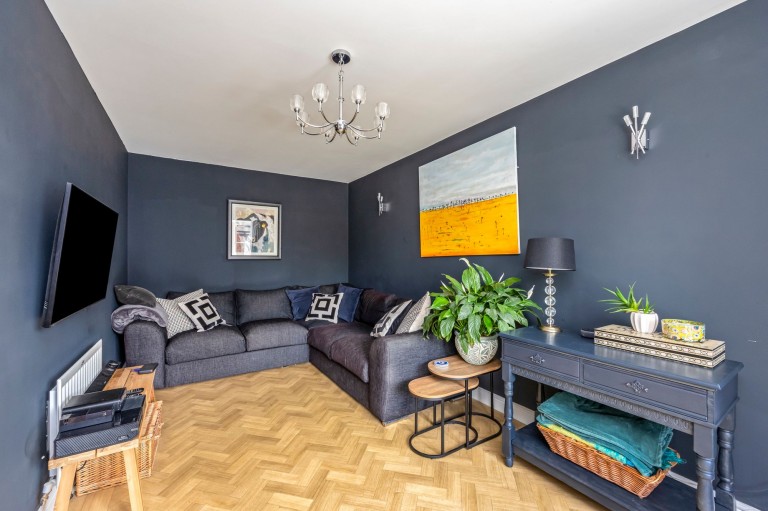Images for Firs Close, Horsham, RH12