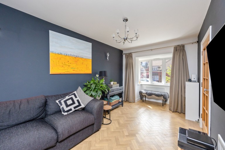 Images for Firs Close, Horsham, RH12