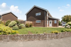 Images for The Horseshoe, Selsey, PO20