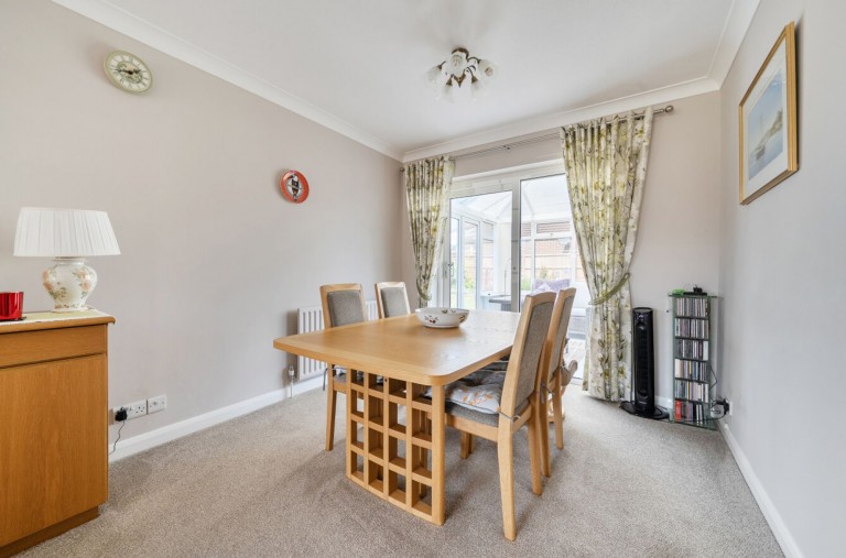 Images for The Horseshoe, Selsey, PO20