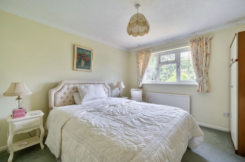 Click the photo for more details of Faithfull Crescent, Storrington, RH20