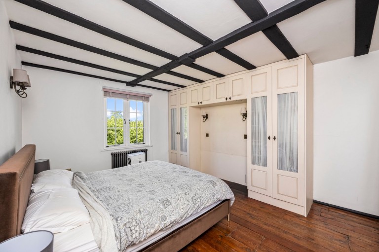 Images for Wimland Road, Faygate, RH12