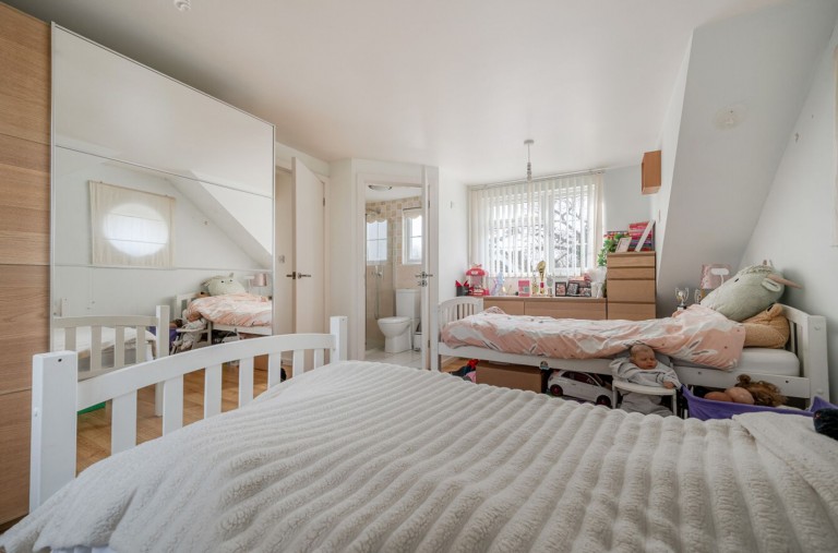 Images for 3 Colts Bay, Aldwick, PO21