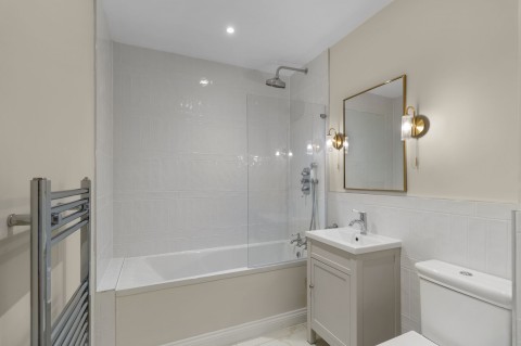 Click the photo for more details of Graylands Manor, Langhurst Wood Road, RH12