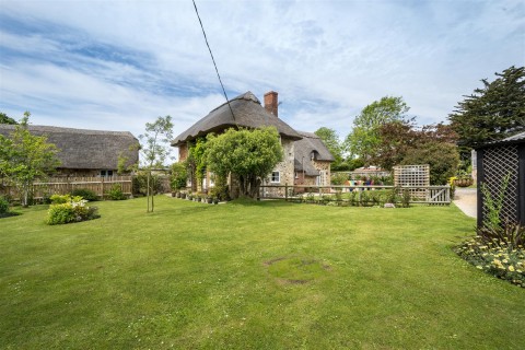 Click the photo for more details of Middleton, Isle of Wight