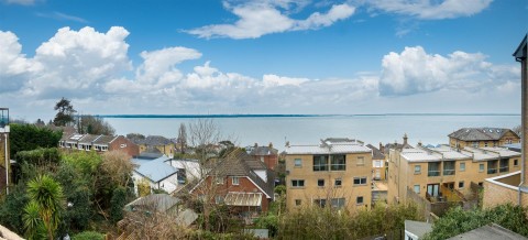 Click the photo for more details of Cowes, Isle of Wight