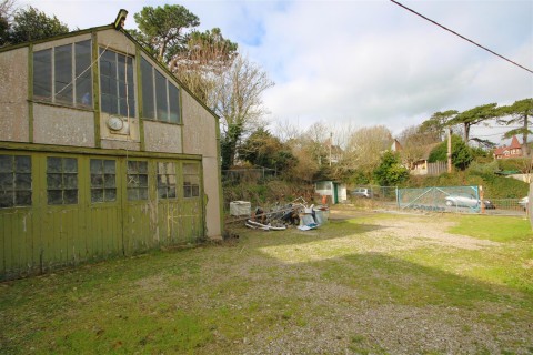 Click the photo for more details of Totland Bay, Isle of Wight