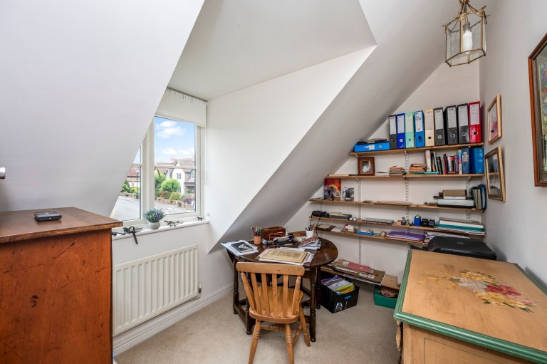 Images for Wyvern Place, Warnham, RH12
