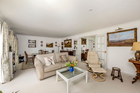 Click the photo for more details of Wyvern Place, Warnham, RH12
