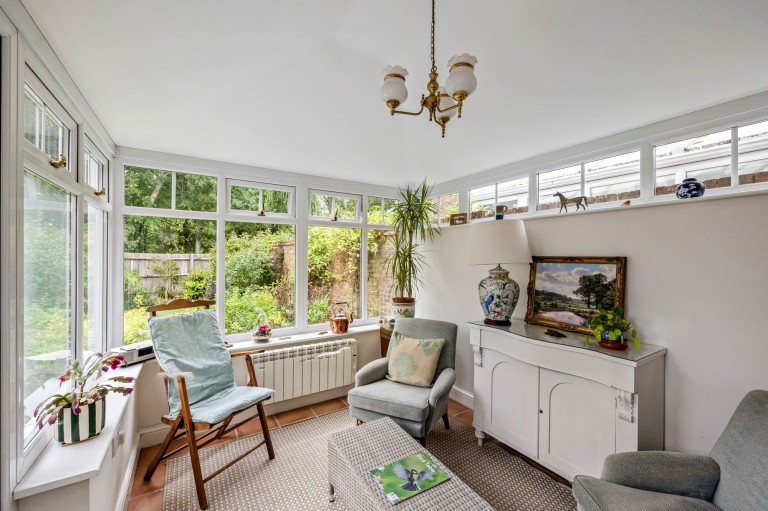Images for Wyvern Place, Warnham, RH12