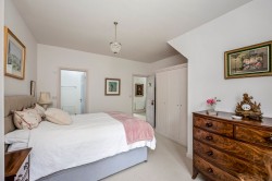 Images for Wyvern Place, Warnham, RH12