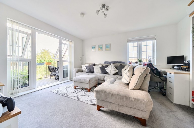 Images for Chatsworth Road, Chichester, PO19