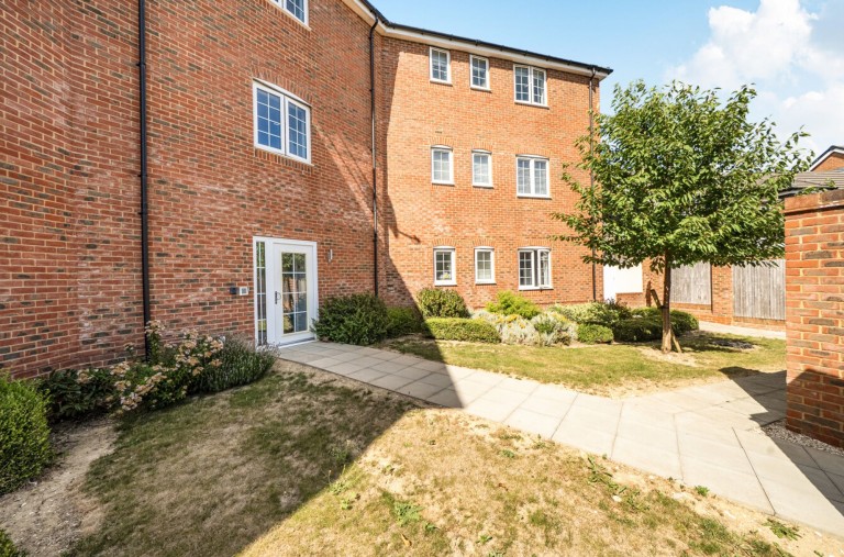 Images for Chatsworth Road, Chichester, PO19