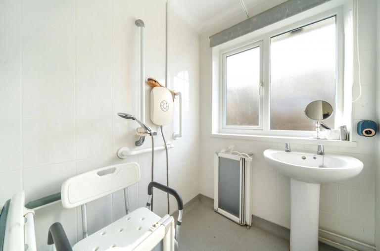 Images for York Road, Selsey, PO20