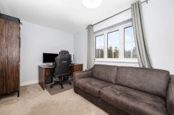 Images for Kilnwood Close, Faygate, RH12