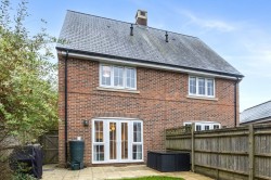 Images for Kilnwood Close, Faygate, RH12