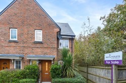 Images for Kilnwood Close, Faygate, RH12