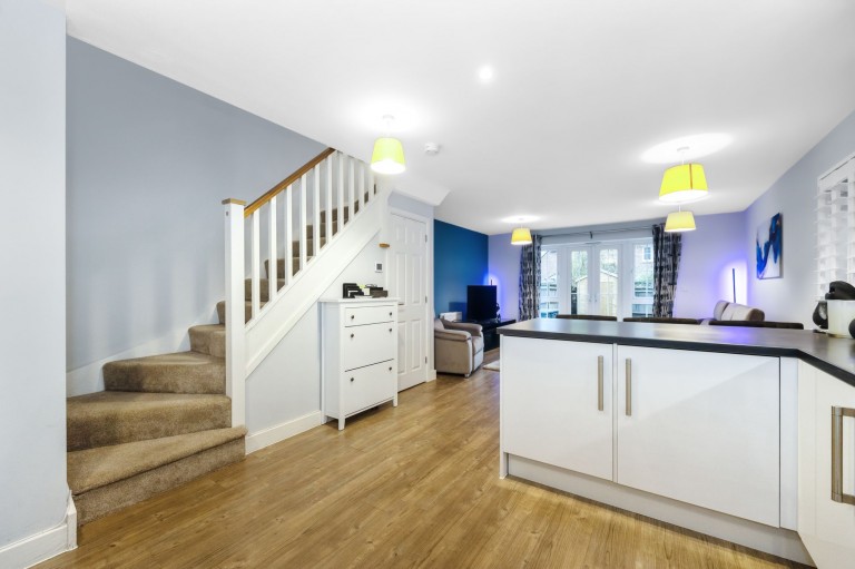 Images for Kilnwood Close, Faygate, RH12