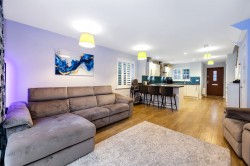 Images for Kilnwood Close, Faygate, RH12