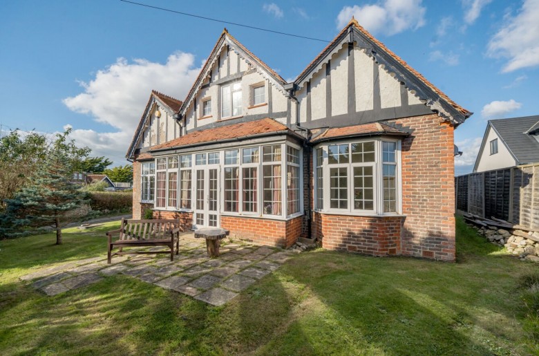Click the photo for more details of West Street, Selsey, PO20