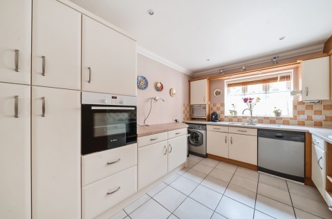 Click the photo for more details of Greenfields, Middleton-On-Sea, PO22