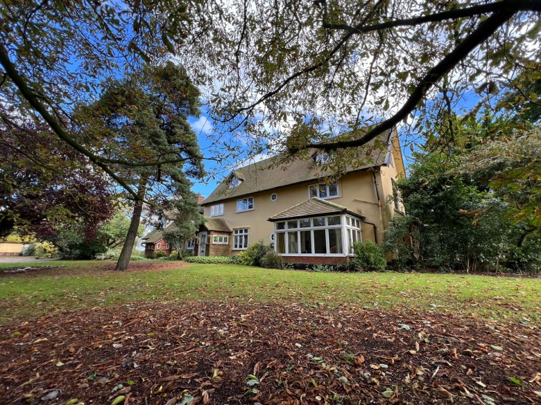 Click the photo for more details of Framlingham, Suffolk