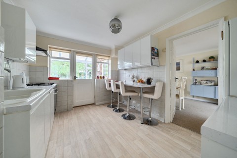 Click the photo for more details of Longmead Gardens, Havant, PO9