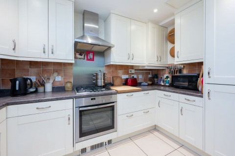 Click the photo for more details of Comptons Lane, Horsham, RH13