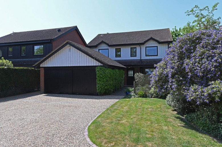 Click the photo for more details of Clopton, Nr Woodbridge, Suffolk