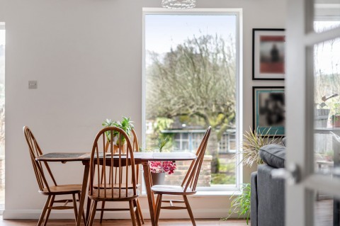 Click the photo for more details of Oak Tree Lane, Haslemere, GU27