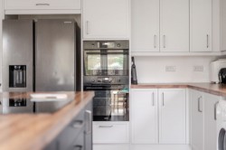 Images for Oak Tree Lane, Haslemere, GU27