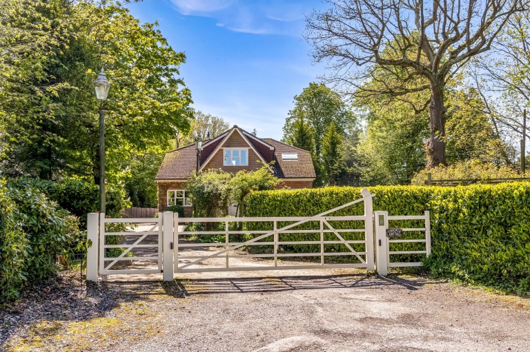 Images for Wimlands Lane, Faygate, RH12
