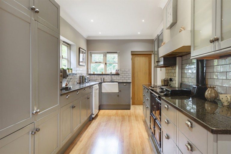 Images for Wimlands Lane, Faygate, RH12