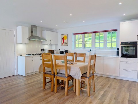 Click the photo for more details of Wyndham Court, Midhurst, GU29