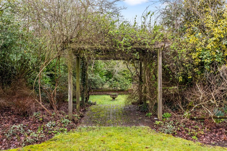 Images for Strood Lane, Warnham, RH12