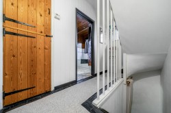Images for Sandrock, Haslemere, GU27