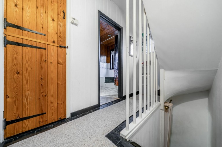 Images for Sandrock, Haslemere, GU27