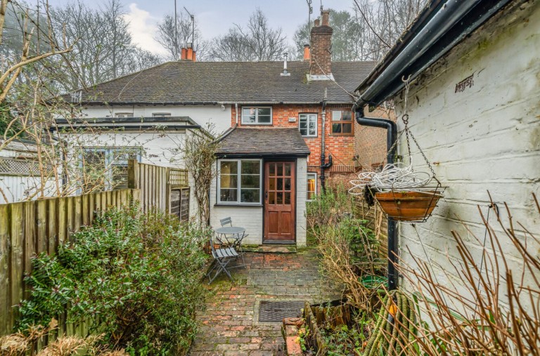 Images for Sandrock, Haslemere, GU27
