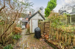 Images for Sandrock, Haslemere, GU27
