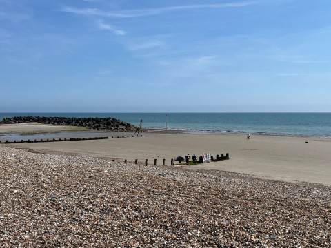 Click the photo for more details of Freya Close, Middleton-On-Sea, PO22